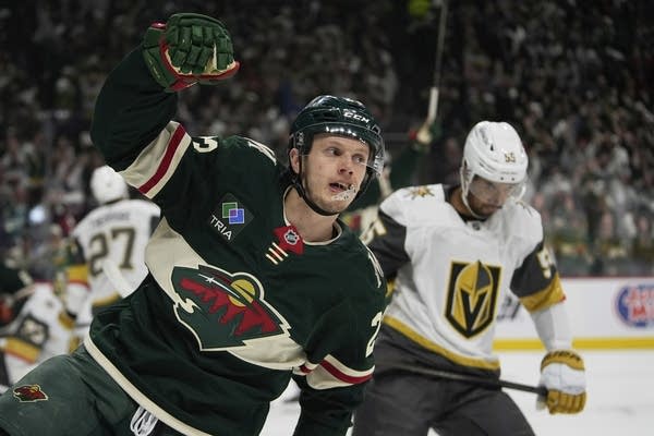Wild, Marco Rossi agree to three-year extension