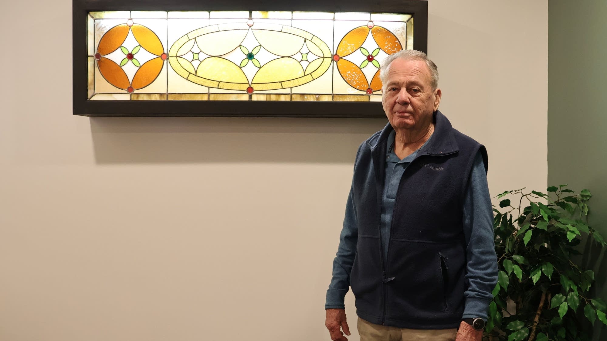 At 86, oldest mortician in Minnesota says it still 'feels good to help' - Vimarsana News