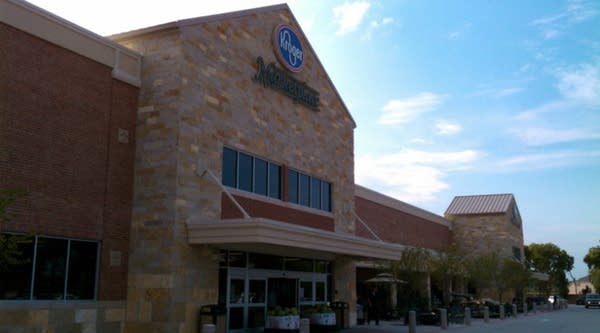 Through Kroger's ClickList service, you can pick up groceries that you ordered online.