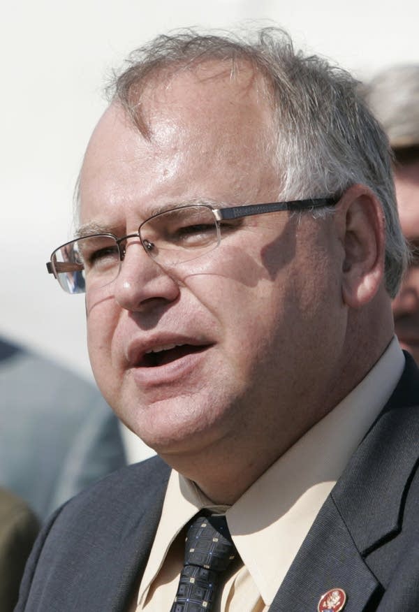 tim walz salary