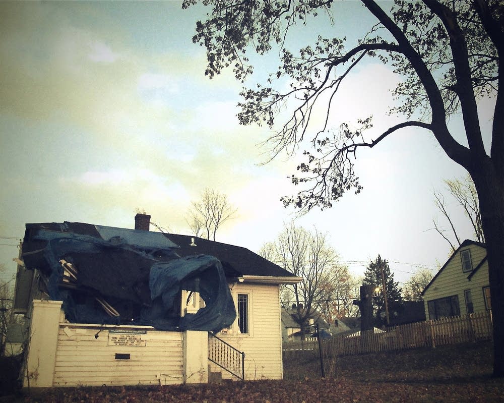 Blue tarps
