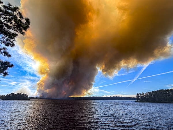 Fires force some nonprofit groups in and near Boundary Waters to evacuate