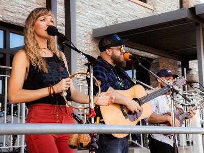 Coffee Break: Best New Bands