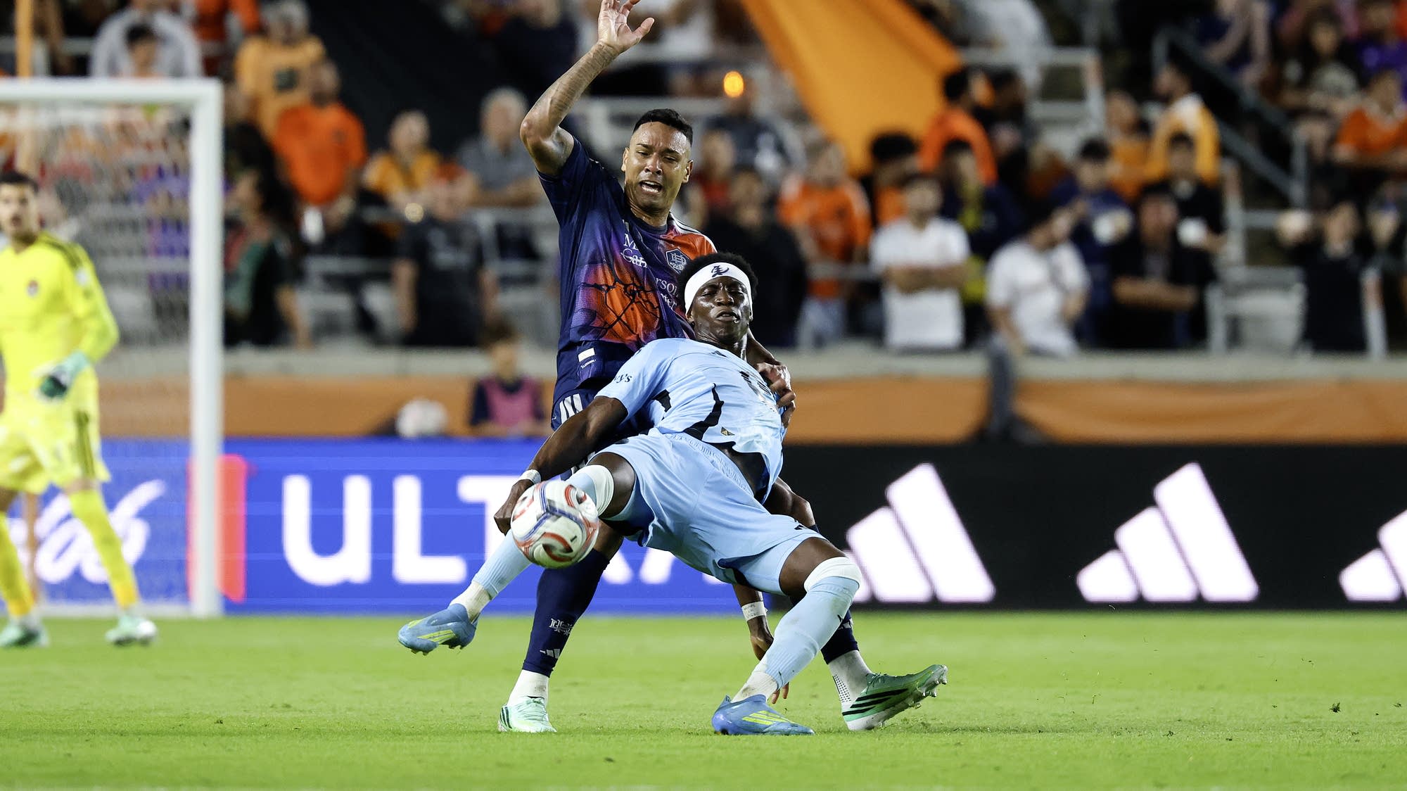 Dynamo play Minnesota to scoreless draw