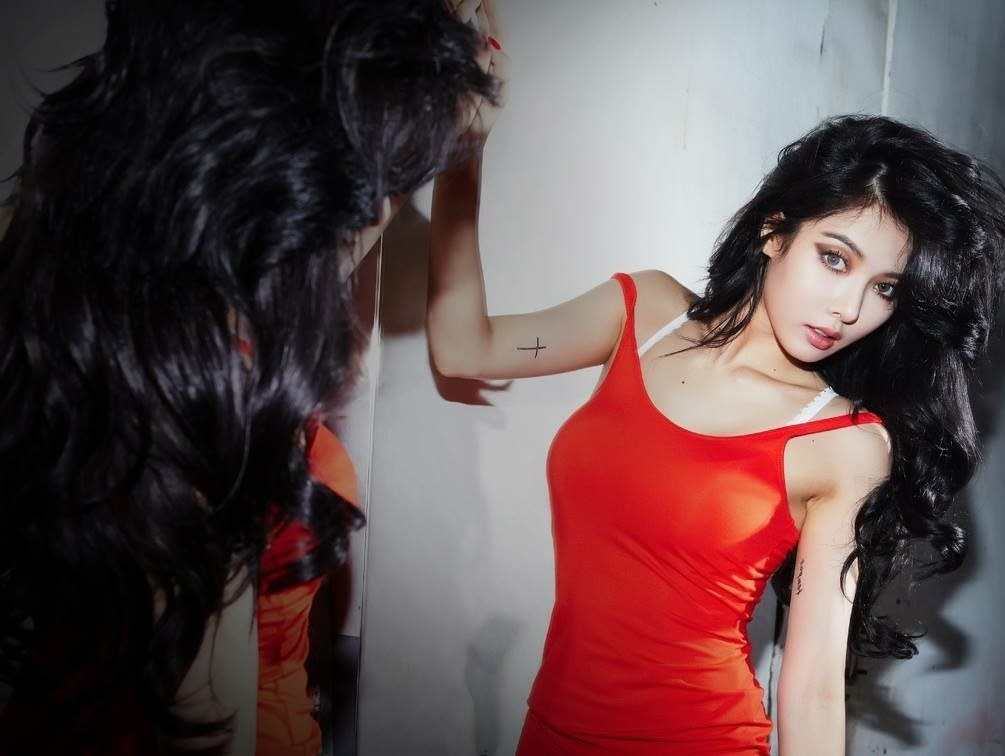 K-POP・アジア 2014 THE RED BULLTE Today's Music News: Tragedy strikes K-pop concert; 16 fans die in