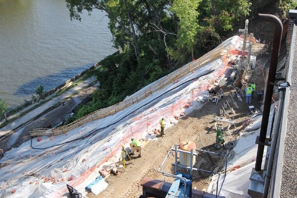 More delays will keep West River Parkway closed until fall, at least