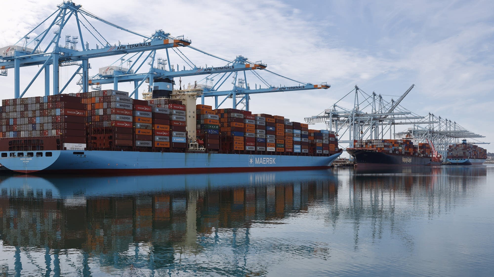 Mpls Fed survey: Upper Midwest businesses report falling profits, tariff uncertainty