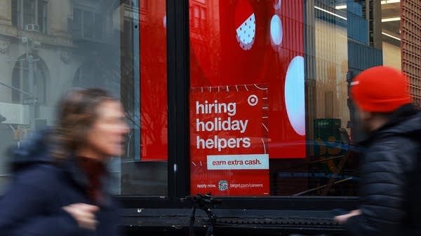Holiday hiring doldrums
