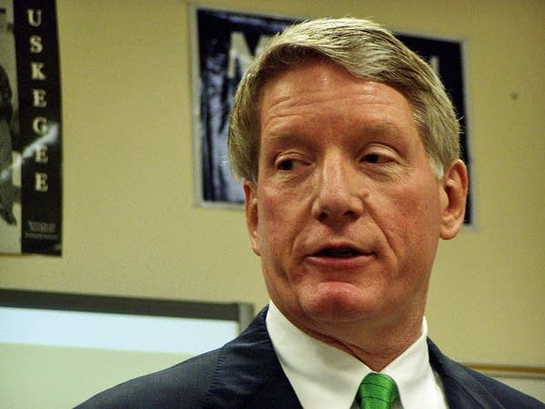 Kelley announces for governor