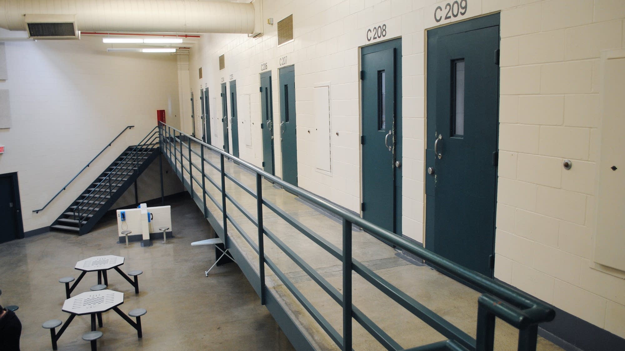 Homeland Security buys former prison in west-central Minnesota for $500 million