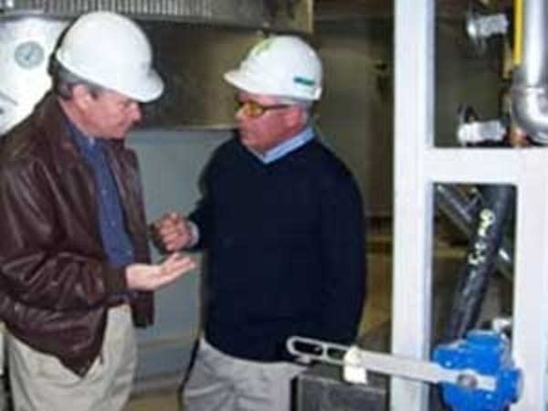 Johnson tours ethanol plant