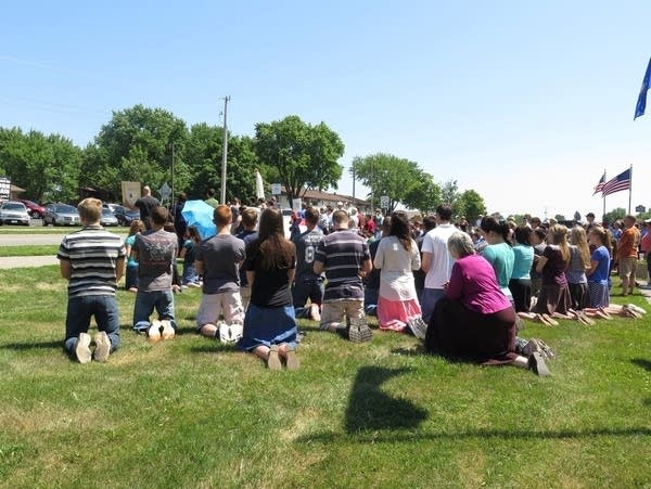 Belle Plaine gives up on “free speech zone”