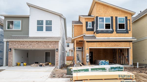 Incentives are now averaging around 7% of the asking price for a property, according to Cara Lavender. That’s about twice the pre-Covid average. 