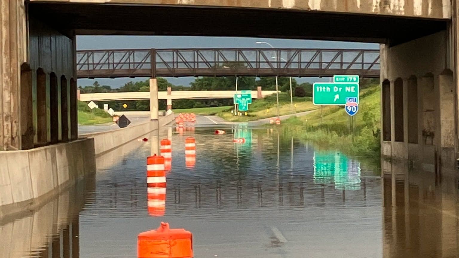 Rescues reported, I-90 remains closed after flash flooding in southern Minnesota—