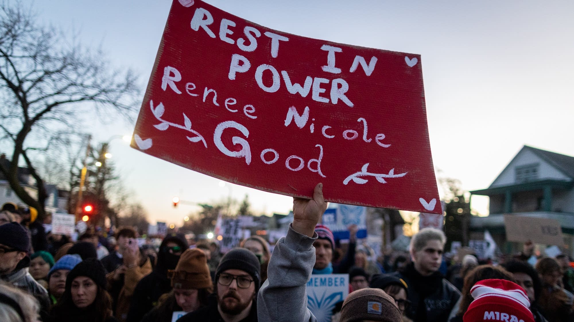 Atlantic writer on Renee Good's killing and the feds' 'inaction'