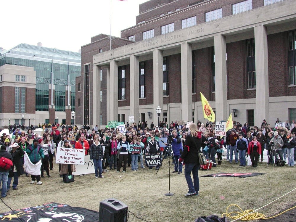 Memorial Union crowd