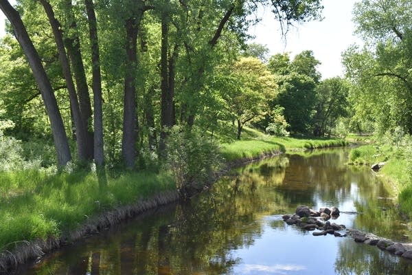 Areas of smoke on Monday; temps rebound Tuesday and Wednesday