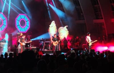 Blur live in Los Angeles, Calif. Oct. 20, 2015