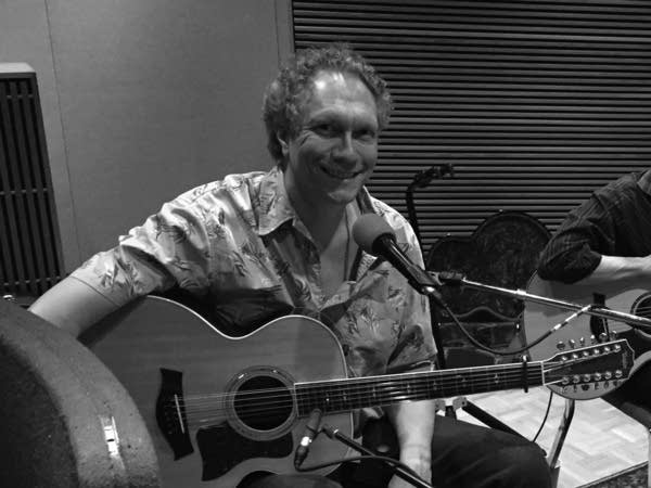 Dennis Warner performs in the Radio Heartland studio