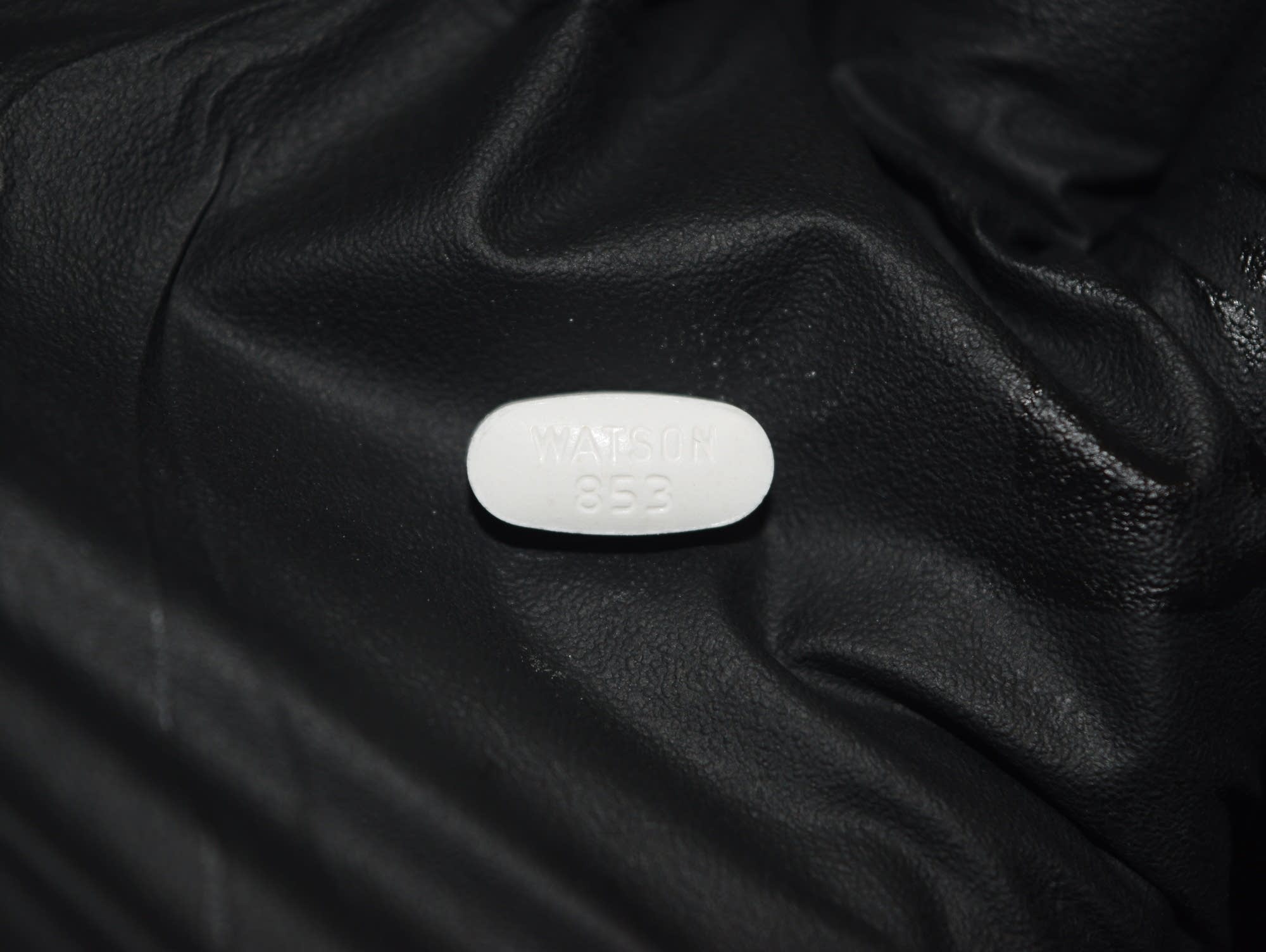 We cannot arrest our way out of this addiction crisis' -- The fight against  opioid abuse | MPR News, image size:2000x1504