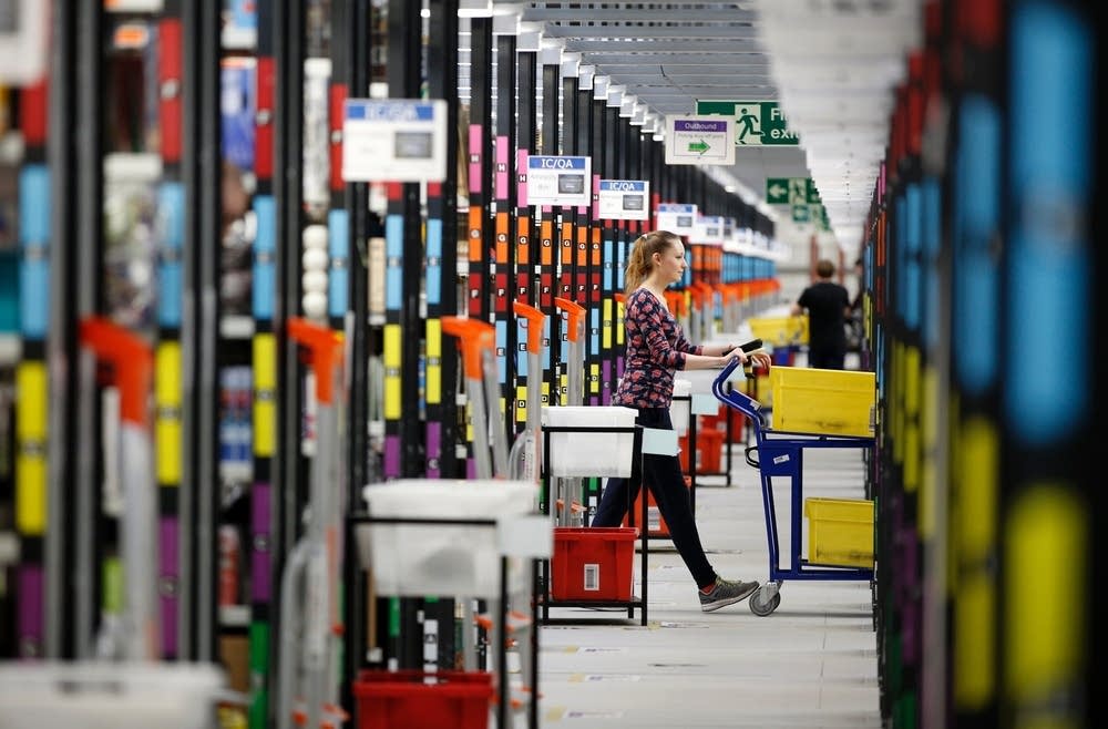 Amazon's huge Shakopee operation set for 2016 opening Minnesota
