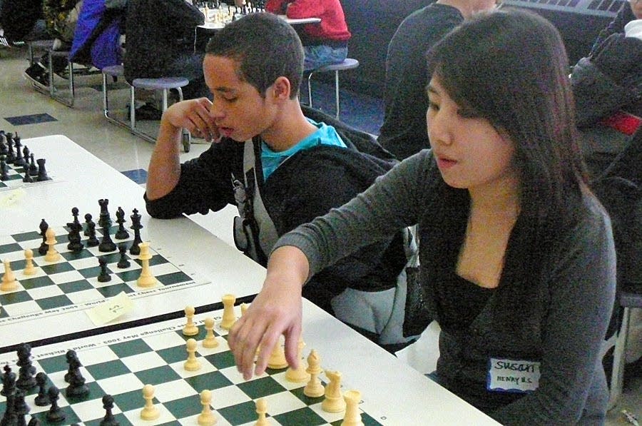 Day 1: Huge upsets at Minerva Chess Open - EnterSport News