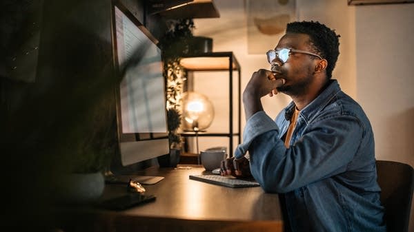 The latest batch of time use data showed a slight drop in remote work. 