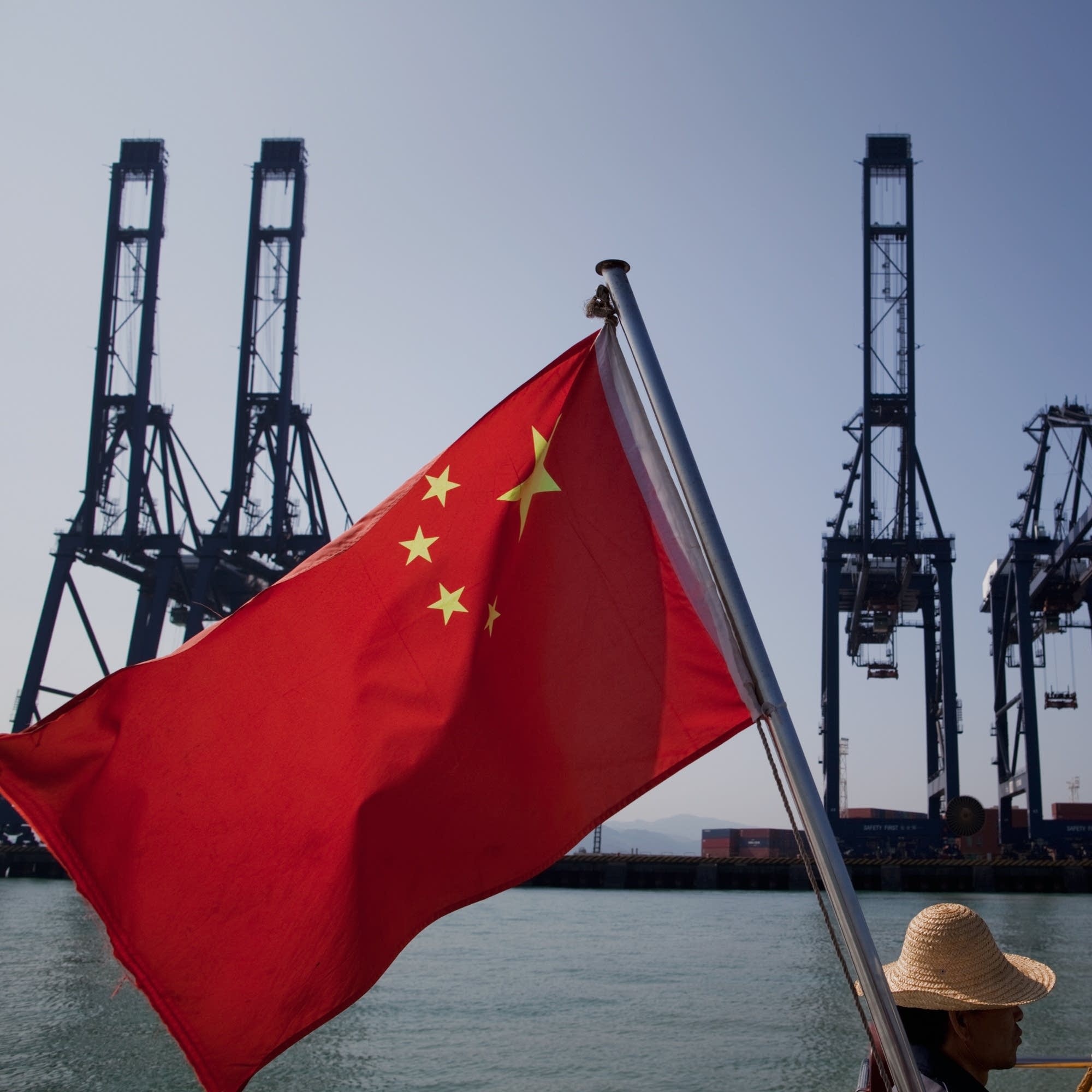 U.S. and China extend trade truce