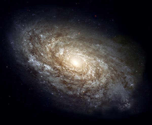 Hubble photo of spiral galaxy NGC 4414