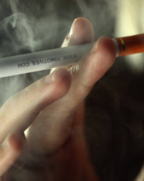 E-cigarette business boom creates smoker's dilemma