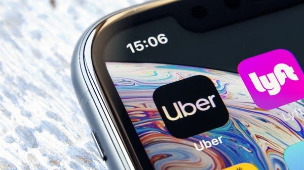 New California law mandates collective bargaining for Uber and Lyft drivers