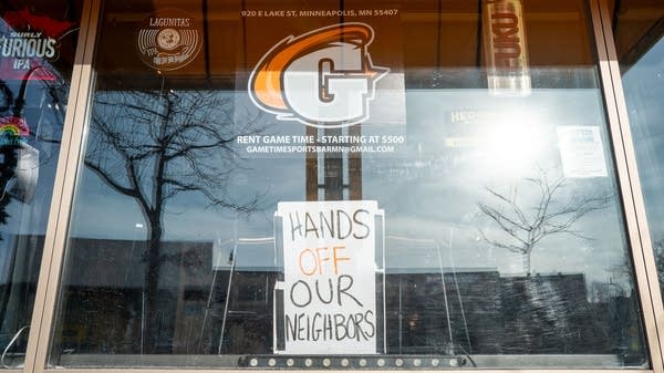 ICE's presence hits small businesses in Minnesota