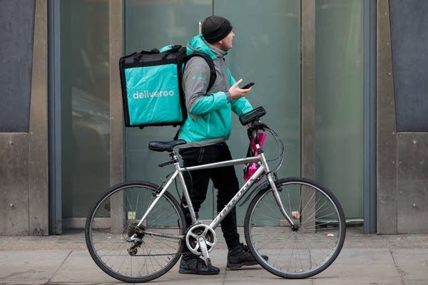 Deliveroo shares opened considerably below their expected price amid concerns from major investors.