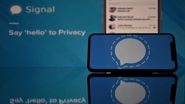 People flock by the millions to smaller encrypted messaging competitors