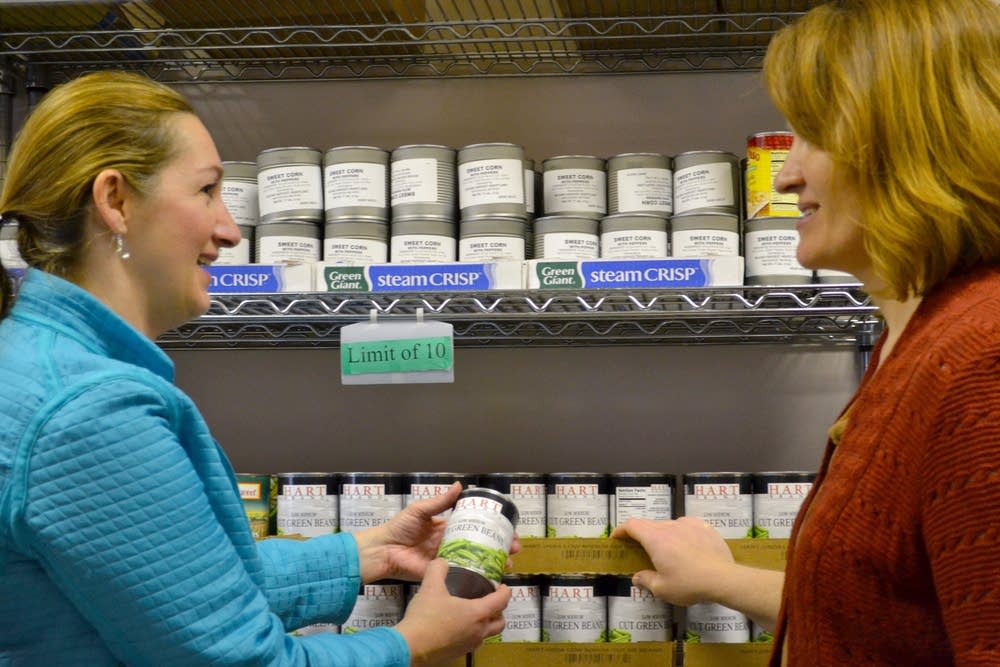 Food shelves strive to provide healthier groceries MPR News Food shelves strive to provide healthier groceries MPR News