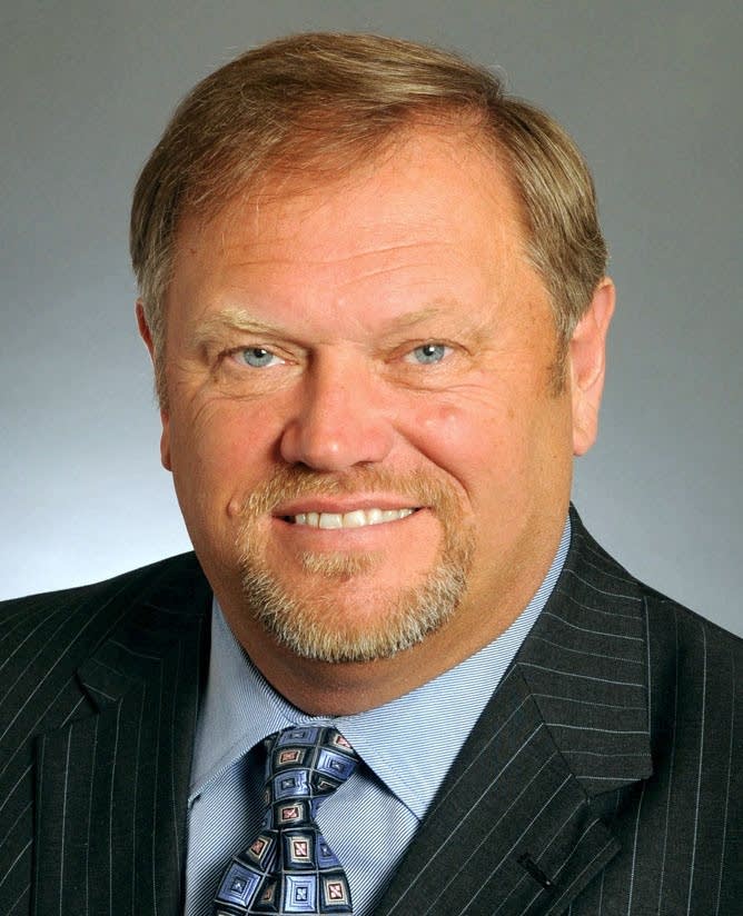Sen. Tom Bakk
