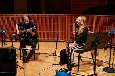 Lee Ann Womack performs in The Current studio