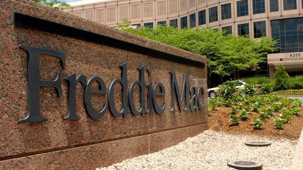 Mortgage rates fall this week