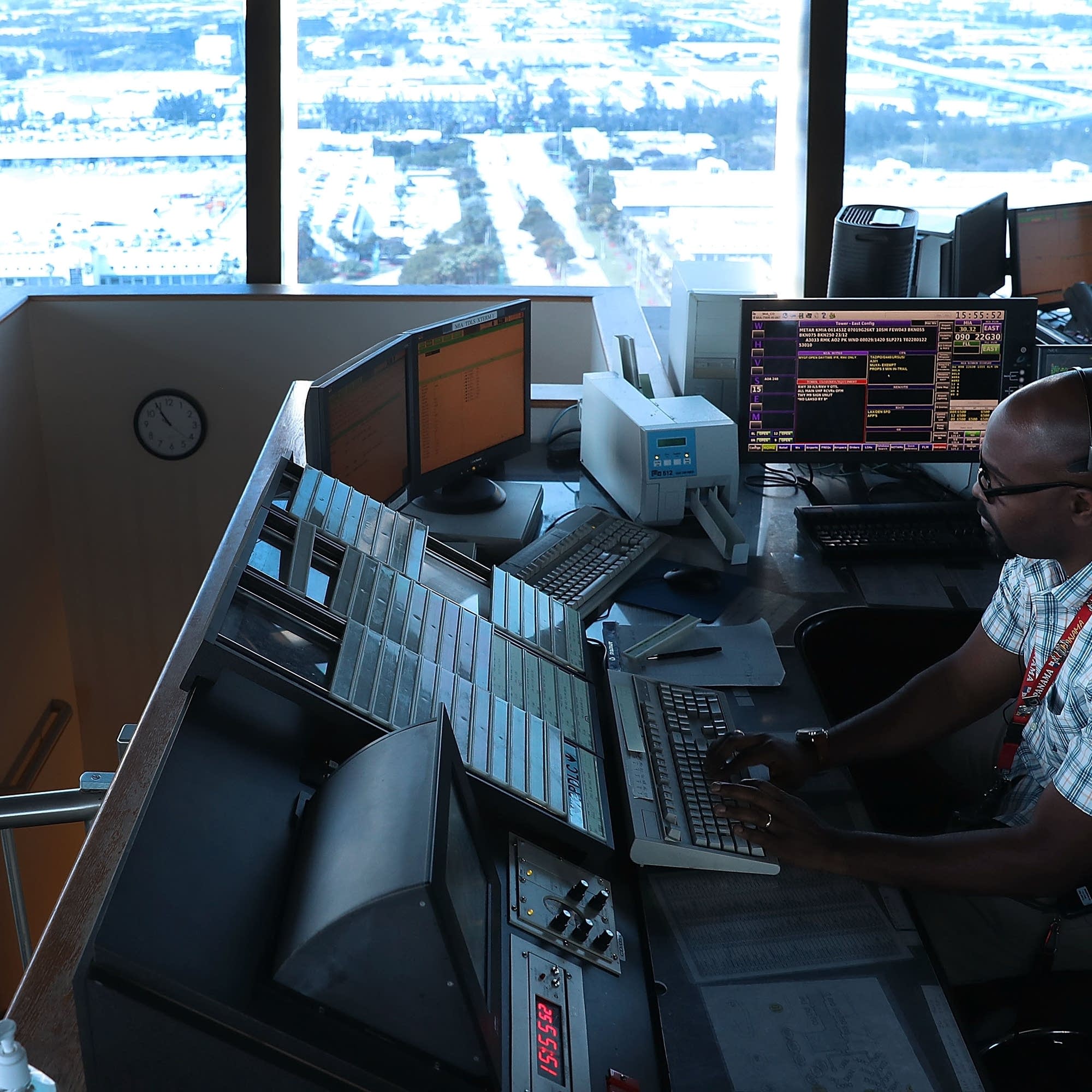 No shutdown relief for air travel yet