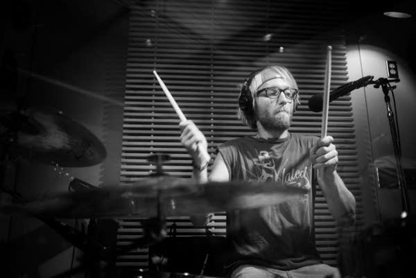 A whole new world: Three-fourths of the Goondas reform as Flasher