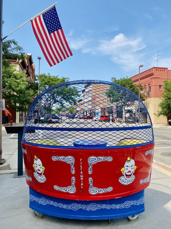 A view of a Tilt-A-Whirl cart