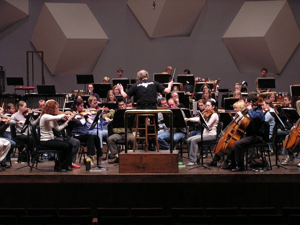 Vanska and orchestra
