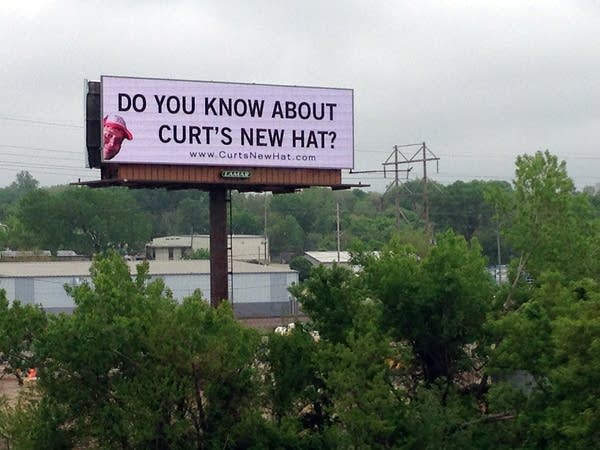 Today’s Music News: Minneapolis saxophonist goes viral with meta joke about new hat