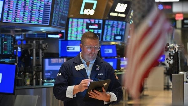 Wall Street opens lower