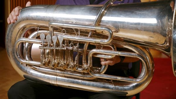 Class Notes thumbnail for a Beginning Band lesson. Includes tuba player Jacob Grewe of the Minnesota Winds.
