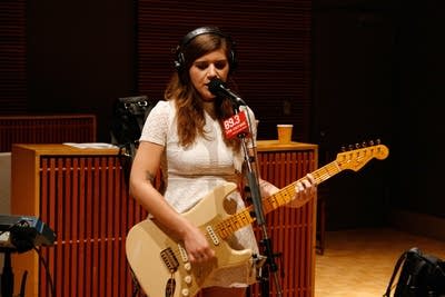 Bethany Cosentino of Best Coast