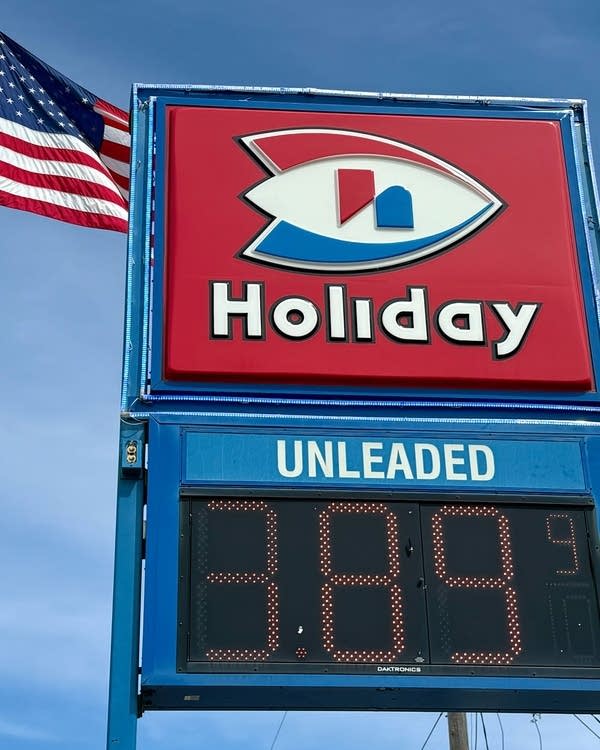 Minnesota gas prices continue to climb