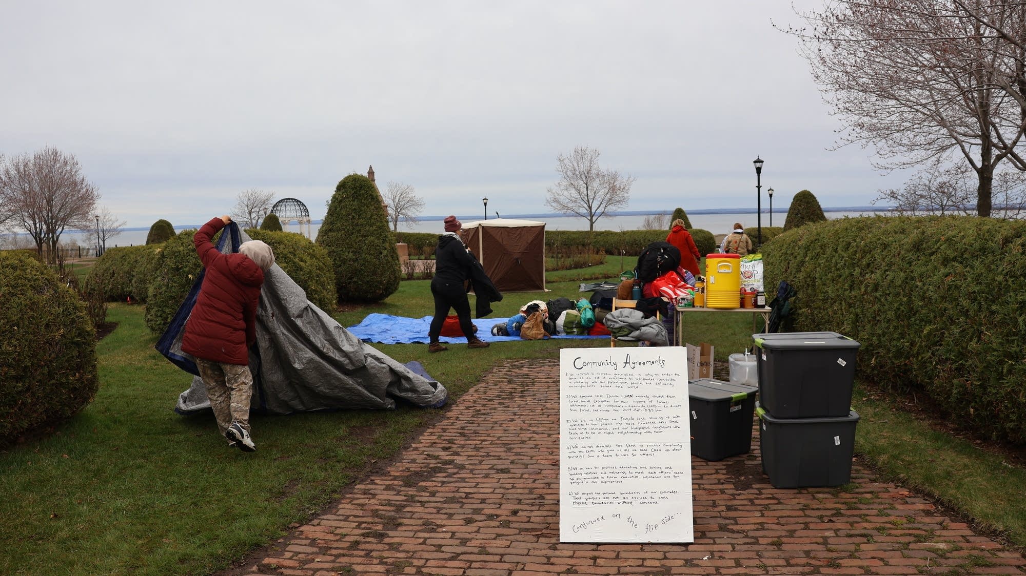 Activists in Duluth ramp up Pro-Palestinian demonstrations, set up encampment - Vimarsana News