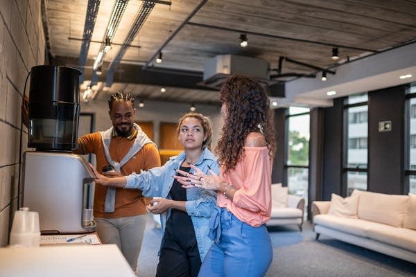 It’s election season, which means talking politics at work