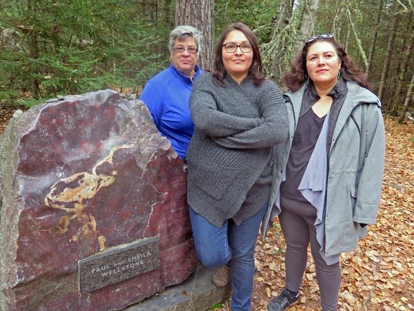 Lori Janatopoulos, Nevada Littlewolf and LeAnn Littlewolf at memorial.